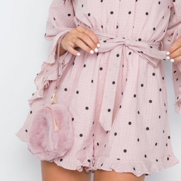 Pretty & Sweet Faux Fur Wristlet (Ivory) - Picture 5 of 5